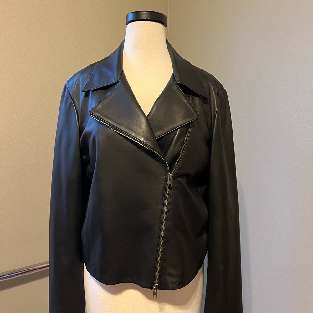 Black leather jacket by Vince, size L